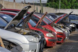 Primeiro leilão de veículos e sucatas de 2024 será nos dias 15 e 16