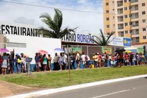 Restaurantes comunitários reabrem nesta quarta (18)