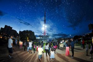 Torre de TV inicia programação de Natal no domingo (18)