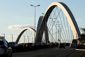 Ponte JK: com investimento de R$ 831 mil, CEB IPes finaliza mutirão de manutenção e instala sistema de monitoramento