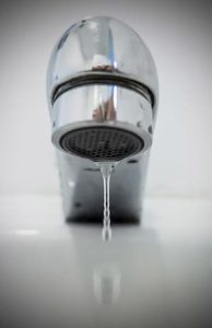Quer desconto na conta de água? Saiba como ganhar