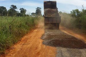 Manutenção no acesso ao Núcleo Rural Sarandi