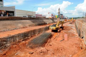 Obras públicas geram 30 mil empregos no DF