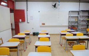 Retorno às aulas presenciais será escalonado e com regras de segurança sanitária