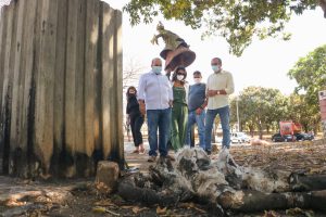 Ibaneis Rocha repudia depredação ocorrida na Praça dos Orixás