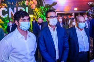 Comerciantes debatem crescimento da economia