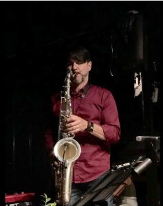 Quinta do Jazz terá apresentação de saxofonista venezuelano