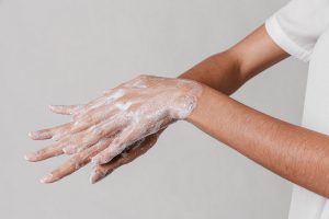 Dia Mundial de Lavar as Mãos: hábito previne a transmissão de diversas doenças, entre elas, a Covid-19