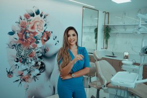 Mariana Oliveira Costa inaugura mais uma Clínica Odontológica, agora no DF Plaza