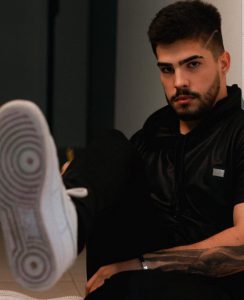 Conheça João Pedro Lisboa, o galã do TikTok com mais de 2.3 milhões de seguidores nas redes sociais