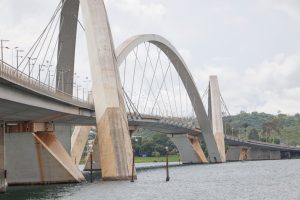 Ponte JK receberá nova pintura