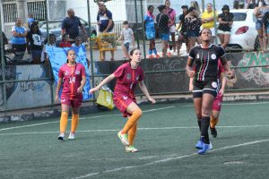 Campeonato de futebol feminino agita Samambaia