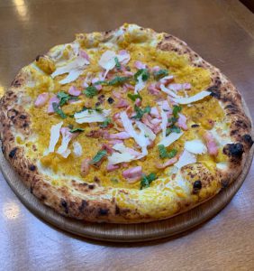 Dia Internacional da Pizza Napoletana: chefs de Brasília criam parceria e lançam receita para celebrar a data