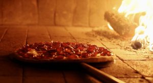Valentina em Casa: pizzaria lança serviço para eventos