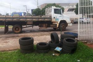 Quase 400 pneus recolhidos pelas ruas do Recanto das Emas