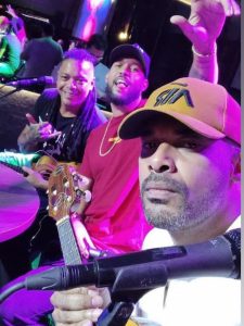 Bar em Goiânia faz Grito de Carnaval neste sábado