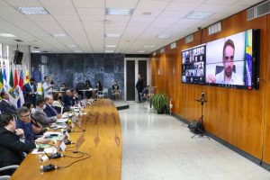 Governadores estudam ir ao STF para evitar perdas econômicas aos estados
