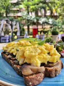 Café da manhã de realeza! The Queen’s Place lança novidades no menu matinal