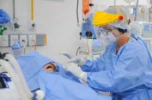 Dia Mundial da Saúde Bucal alerta para importância dos cuidados com a boca