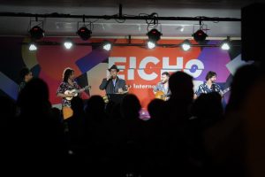 Reaberto, Clube do Choro apresenta um encontro internacional de música