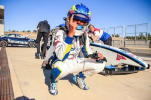 Piloto brasileiro lidera testes coletivos da F4 italiana