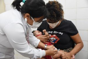 DF terá 79 pontos de vacinação no Dia D contra a gripe e o sarampo