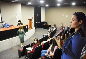 Experiências exitosas em enfermagem no DF são premiadas
