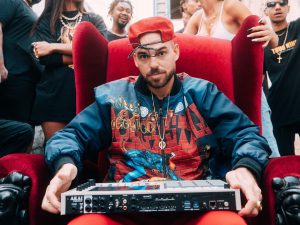 Papatinho e Israel Novaes fazem show em Brasília
