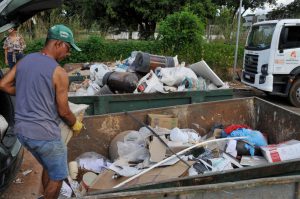 GDF investe R$ 3,3 milhões em 11 novos papa-entulhos
