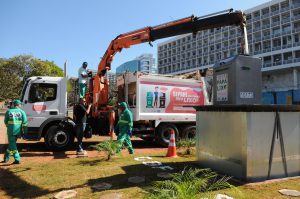 Rodoviária ganha papa-lixo na Semana do Meio Ambiente