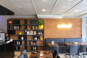 Weknd Coffee Bar apresenta Dia dos Namorados com inspiração em comédias românticas