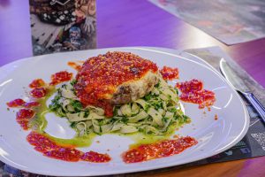 Opções saborosas para o almoço no Arena Dudu Camargo