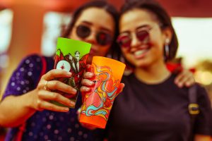 Festival CoMA procura artista para estampar os eco copos do evento