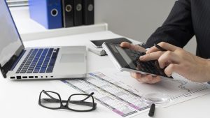 Especialista em conhecimentos bancários dá dicas para o concurso do BRB