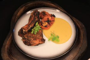 Assados do Fred traz prato autoral com sabor argentino e defumação na parrilla para o Festival Duroc