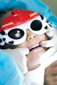 Clínica odontológica oferece procedimento gratuito para pessoas carentes