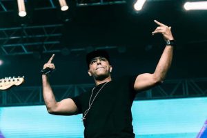 MC Koringa, do hit “Tamborzão Tá Rolando”, se apresenta em Brasília