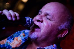 Assados do Fred se torna palco para homenagem à Luiz Melodia e Tim Maia