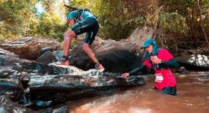 Atleta patrocinado por empresa do DF se prepara para competição em Ilhabela