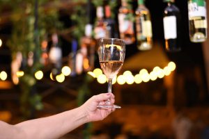 Black Friday no Pátio Brasil traz descontos de até 80% nas lojas e evento gastronômico para os amantes de vinho