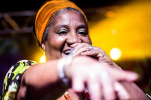 I Feira Literária do Paranoá tem show de Mestra Martinha do Coco