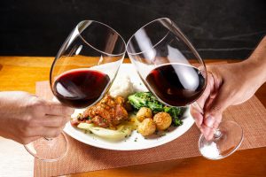 Taberna Lusitana possui excelentes vinhos para harmonização