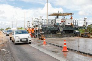 Pavimentação na Estrutural já está em andamento