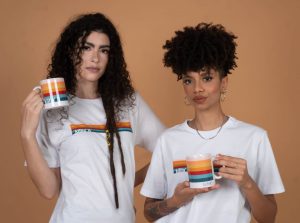 ‘O presente é feminino’: Lumas lança nova cápsula inspirada no feminismo