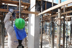 Trabalhadores da construção civil participam de curso sobre segurança