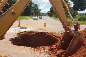 GDF Presente fecha buraco causado pela erosão em Sobradinho