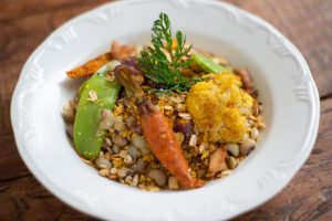 Ernesto Cafés Especiais lança cardápio de almoço inspirado na cozinha tradicional