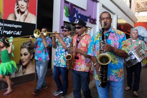Pier 21 cai na folia com a Orquestra de Bolso Marafreboi