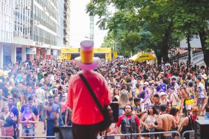 Bloco Pega Ninguém fecha o carnaval na terça com muita música brasileira
