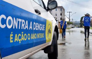Casos de dengue têm redução de quase 50% em comparação a 2022